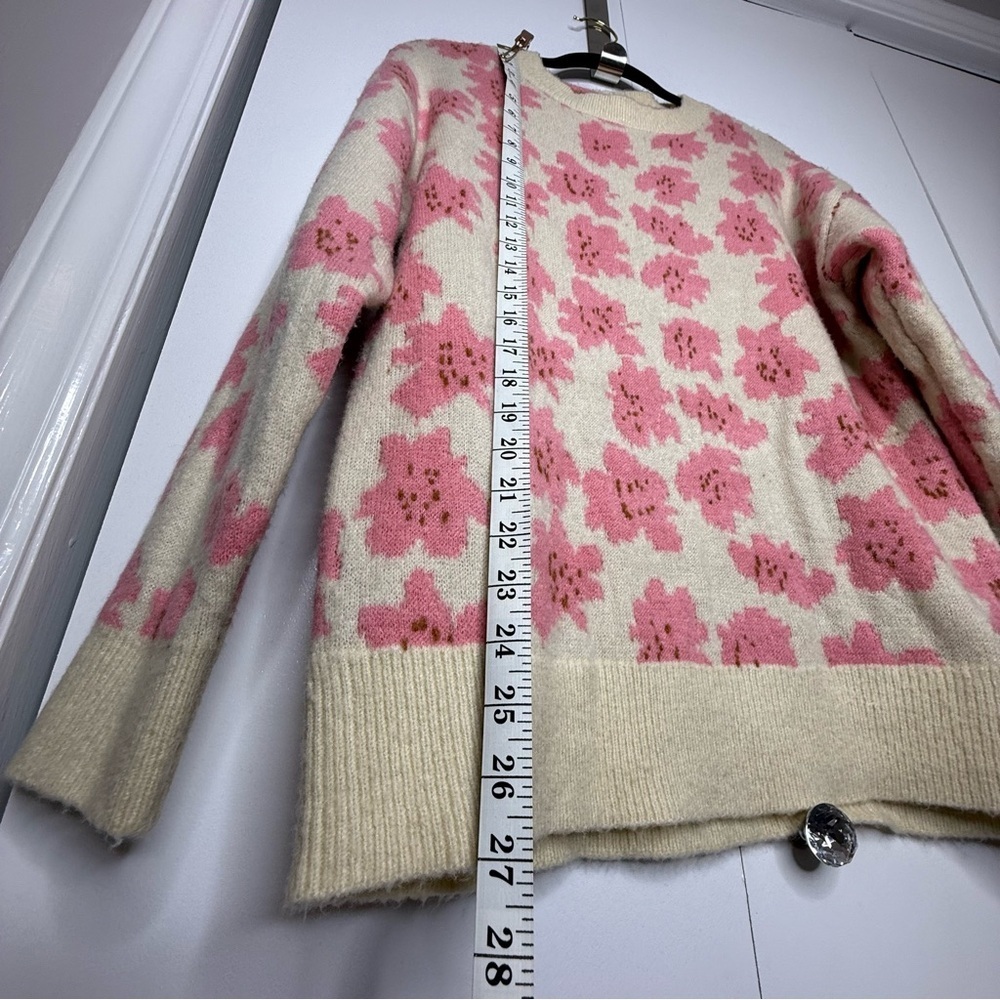 Frnch Nikki Flower Print Sweater in Geranium Pink, Size Small - Picture 7 of 8